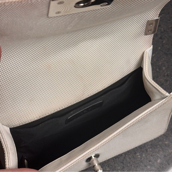 Chanel Canvas Bag boy Fluo Flap Small White Neon - Picture 14 of 16